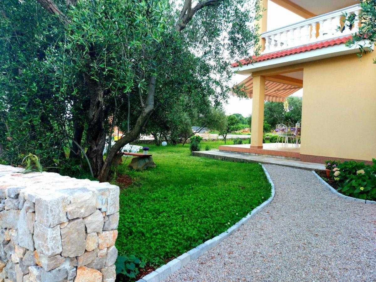 Apartmani Olea Krk Đảo Krk Ngoại thất bức ảnh